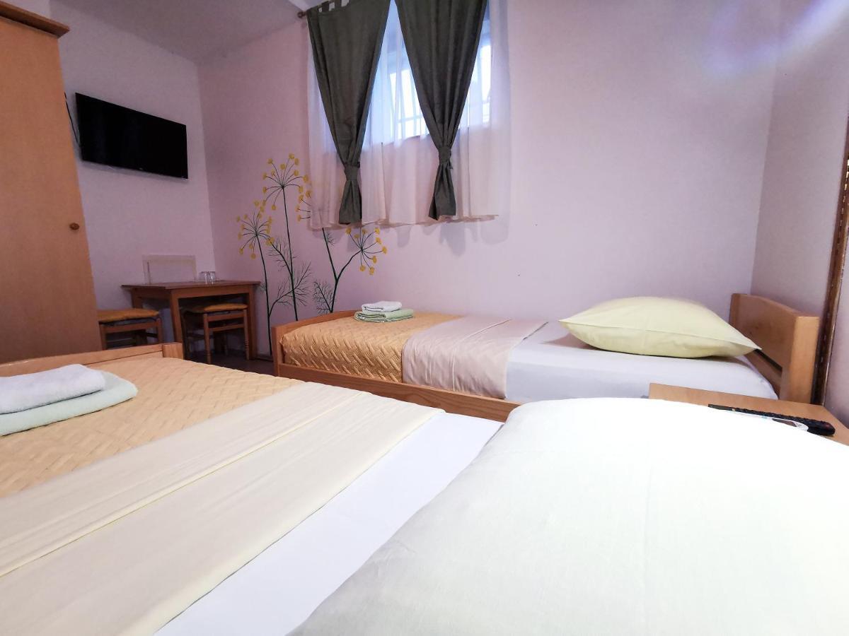 Guest House Il Giardino Duplancic Σπλιτ Εξωτερικό φωτογραφία